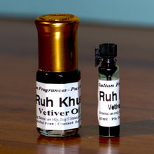 Load image into Gallery viewer, Vetiver Oil (Ruh Khus) - High Grade Oil